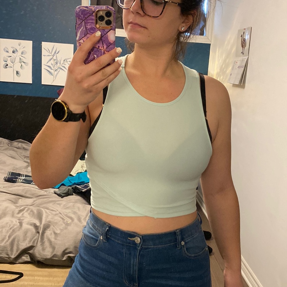 Ardene mint coloured crop top size medium
